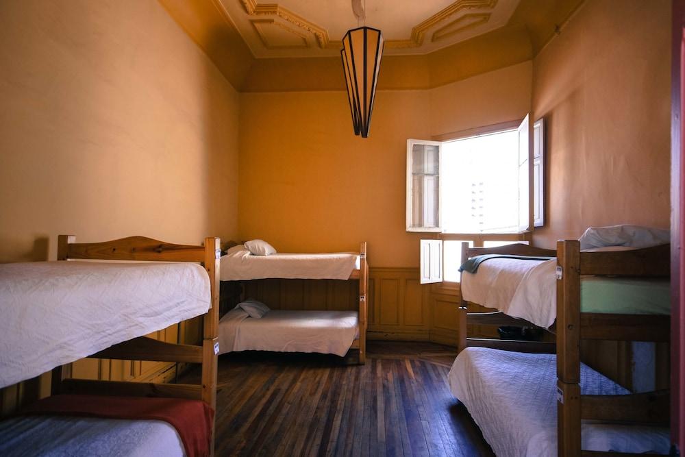 Happy House Hostel Santiago de Chile Bagian luar foto